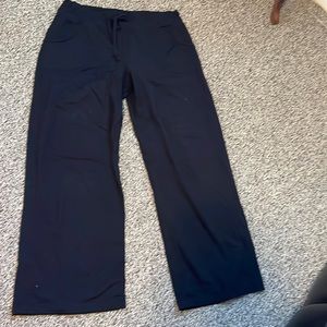 Lululemon pants size 10
